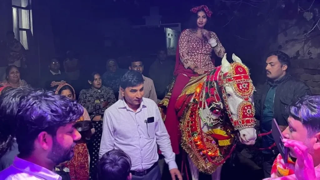 Hansi News: हांसी के गांव में छाई रितु यादव, शादी में दिया बेटों के बराबर दर्जा, जानें रितु ने ऐसा क्या किया 