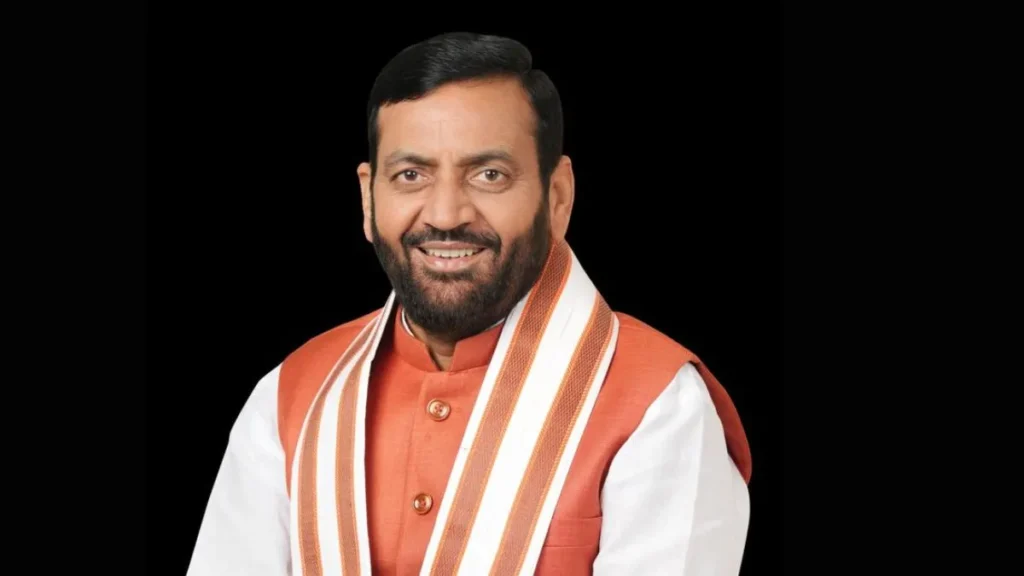 Haryana News: पालिका रोल कर्मचारियों की सेवा 60 वर्ष तक सुरक्षित, सीएम सैनी का बड़ा फैसला