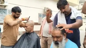 Haryana Safai Karamchari Strike: 30वें दिन सामूहिक मुंडन कराकर भड़के सफाई कर्मी, 6 सितंबर को सीएम रैली में विरोध की चेतावनी