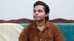 स्वतंत्र भारद्वाज की गिरफ्तारी के बाद हिंदू संगठनों ने जताया विरोध, संसद मार्ग थाने के बाहर प्रदर्शन