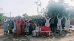 Rajound News: कैथल के खेड़ी सिंबल में 1 महीने से सूखा पड़ा नल, बूंद-बूंद पानी को तरस रहे सैकड़ों ग्रामीण