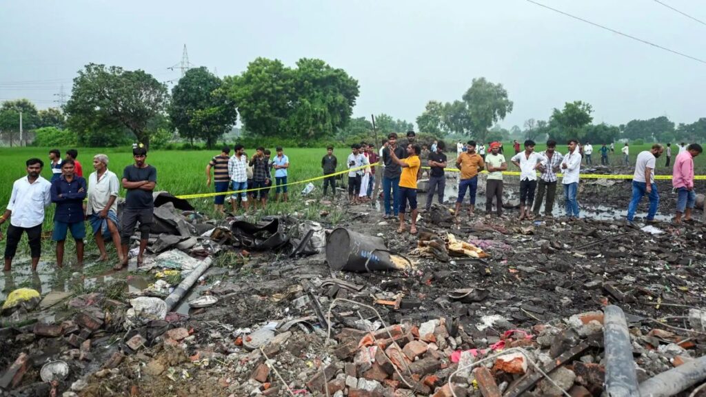 कौशांबी पटाखा विस्फोट में मरने वालों की संख्या 14 हुई, मुख्य आरोपी के मकान को ध्वस्त किया गया