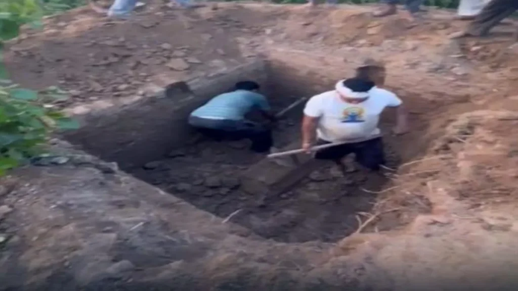 Kurukshetra Underground Structure: कुरुक्षेत्र के नलवी गांव में 12 फीट नीचे निकला रहस्यमयी प्राचीन ढांचा