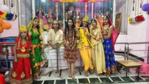 Narnaul : मध्यरात्रि भगवान के जन्मोत्सव के साथ गूंजा 'हाथी घोड़ा पालकी, जय कन्हैया लाल की', श्रद्धालुओं में बंटी पंजीरी