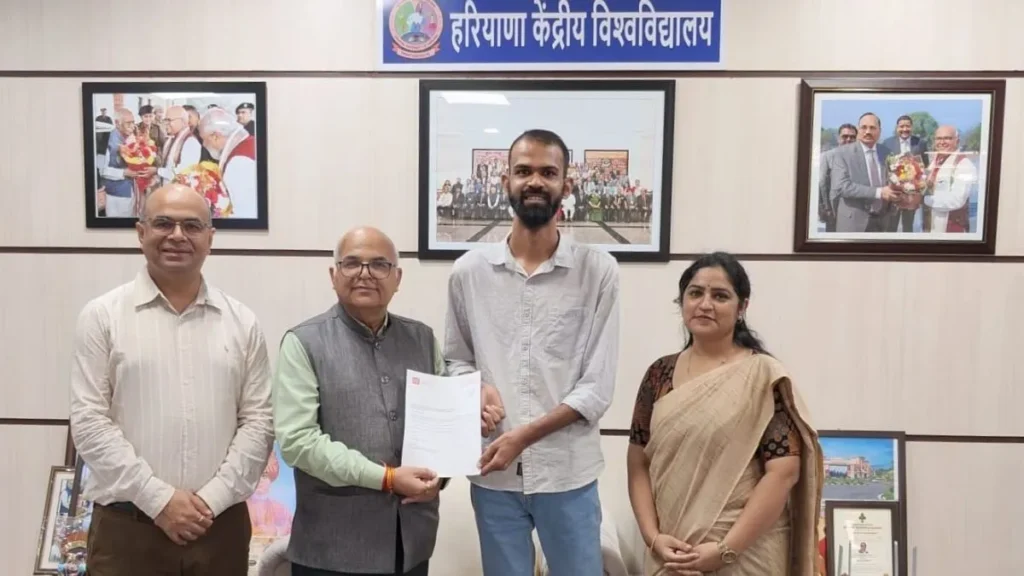 Mahendragarh : हरियाणा केंद्रीय विश्वविद्यालय के शोधार्थियों ने लंदन स्कूल ऑफ इकोनॉमिक्स में पहली बार किया प्रतिनिधित्व