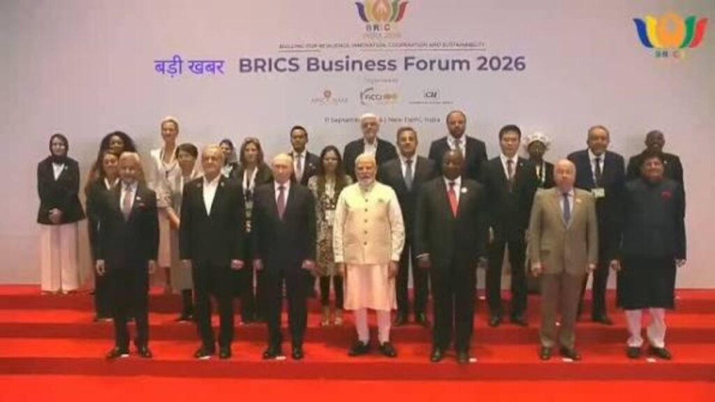ब्रिक्स में मोदी ने 'विशेषाधिकार के पिरामिड' को 'साझेदारी के मंच' में बदलने का किया आह्वान
