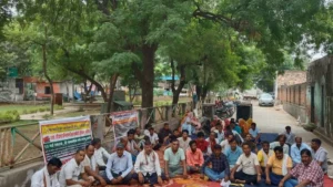 Narnaul : 28वें दिन भी नहीं बनी बात, सफाई कर्मचारियों की हड़ताल 06 सितंबर तक बढ़ी
