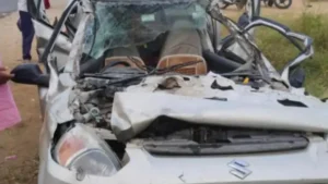 Narnaul : नारनौल में NH-11 पर दर्दनाक सड़क हादसा, ट्रक में घुसी कार, पांच लोग गंभीर रूप से घायल