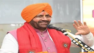 भगवंत मान के 'नकली पगड़ी' बयान पर भड़के नायब सैनी, बोले-गुरु साहिबानों के चरणों में जाकर मांगें माफी