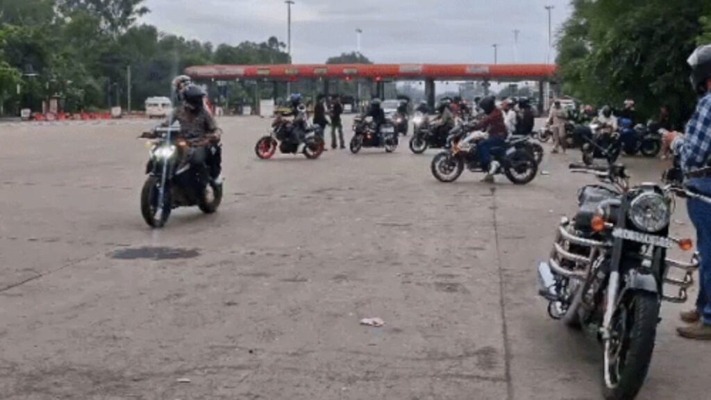 पंचकूला NH-5 पर 150 की स्पीड से दौड़ रहीं बाइकें; सुबह 5 से 9 बजे तक होती है स्टंटबाजी, मॉर्निंग वॉकर परेशान