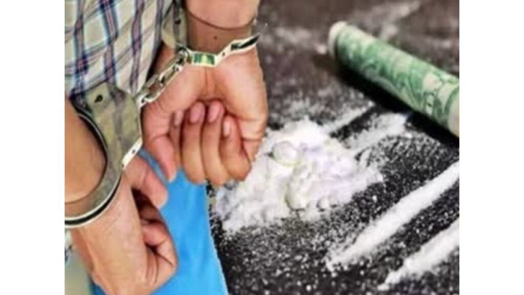 Pathankot News: ठानकोट-सुजानपुर में नशे पर पुलिस की कार्रवाई, 3 गिरफ्तार, 1.682 किलो चरस और 12 हजार रुपए बरामद