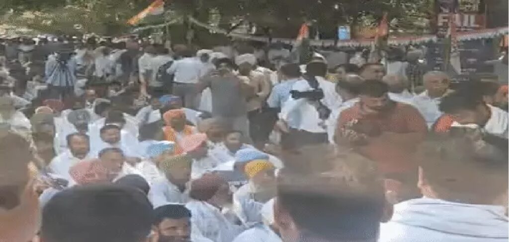 Punjab Congress Chandigarh Protest : चंडीगढ़ में पंजाब सरकार के खिलाफ कांग्रेस का हल्ला बोल