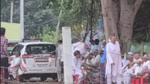 Rewari : रेवाड़ी के बोड़िया कमालपुर में सनसनी, जन्माष्टमी पर बड़े शिव मंदिर में आधी रात को चली गोलियां, मची भगदड़