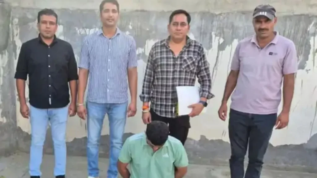 Rohtak Crime: रोहतक में अवैध पिस्तौल के साथ युवक अरेस्ट, महम-भिवानी फ्लाईओवर के पास क्राइम शाखा ने दबोचा