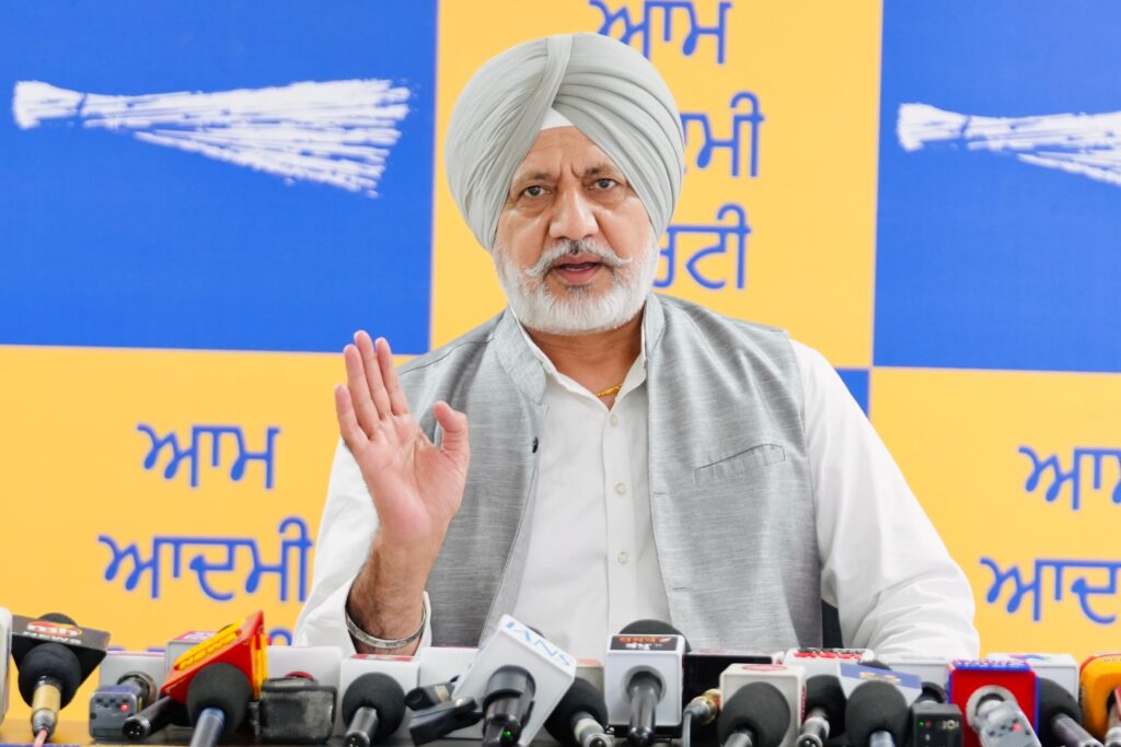 SGPC Sarai Controversy Anandpur Sahib : बलतेज पन्नू का आरोप, 15 दिन का वक्त देकर मामला दबा रहे एसजीपीसी अध्यक्ष