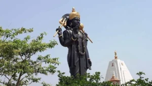 Shani Sadesati Astrology: शनि की साढ़ेसाती से न हों परेशान! जानिए कर्मफल दाता को प्रसन्न करने के 4 आसान और अचूक उपाय