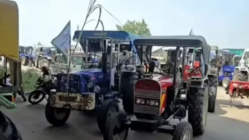 Sonipat News: सोनीपत में किसानों की हुंकार, गन्ने का भाव 600 रुपये करने की मांग पर निकाली ट्रैक्टर यात्रा