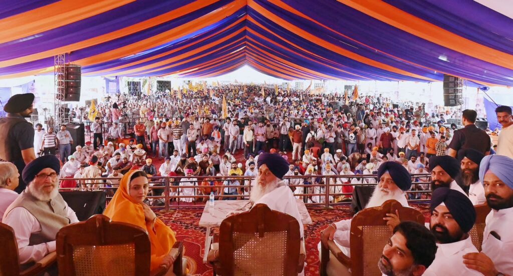 Sukhbir Badal ने Punjab Bachao Yatra में विपक्ष पर बोला तीखा हमला