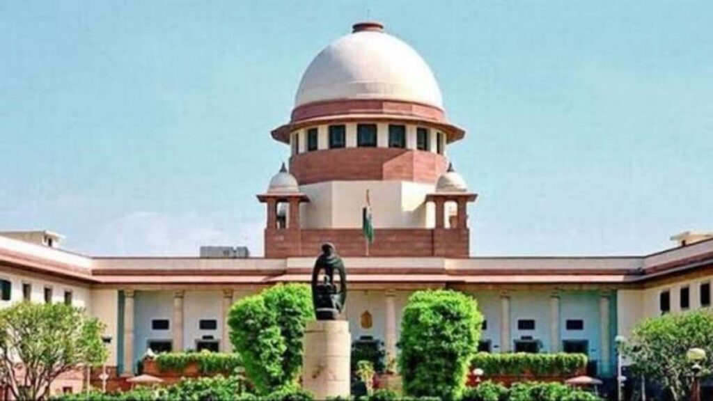 हिंदी को उच्चतम न्यायालय की आधिकारिक भाषा बनाने के लिए समिति गठित करने संबंधी याचिका खारिज