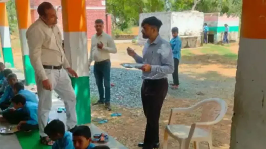 Mahendragarh : मिड डे मील से लेकर क्लासरूम तक, महेंद्रगढ़ प्रशासन ने कसी कमर, राजकीय विद्यालय में अचानक पहुंचे एसडीएम