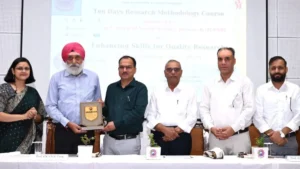 Mahendragarh : गुणवत्तापूर्ण शोध ज्ञान-परंपरा की प्रगति का आधार- प्रो. राजबीर सिंह