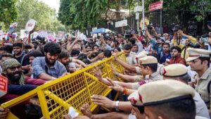 पुलिसकर्मियों पर तीन महिला पत्रकारों का यौन उत्पीड़न का आरोप, अपराध शाखा जांच में जुटी