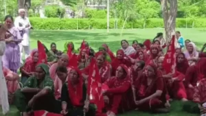 Kaithal News: आंगनबाड़ी और आशा वर्करों का कैथल में बड़ा प्रदर्शन, सांसद नवीन जिंदल को सौंपा ज्ञापन