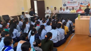 Narnaul : नारनौल के राजकीय महिला आईटीआई में 'सेवा फर्स्ट इनोवेशन चैलेंज' का आयोजन, उद्यम शुरू करने पर मिल रही 10 लाख रुपये तक की सब्सिडी