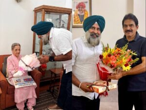Pargat Singh Punjab Congress Chief : परगट सिंह ने डॉ. मनमोहन सिंह की पत्नी गुरशरण कौर से लिया आशीर्वाद