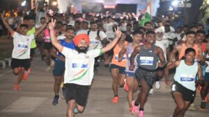 चंडीगढ़ में दौड़े 1000 से ज्यादा धावक, परमवीर चक्र विजेता सेखों की याद में हुई एयरफोर्स मैराथन